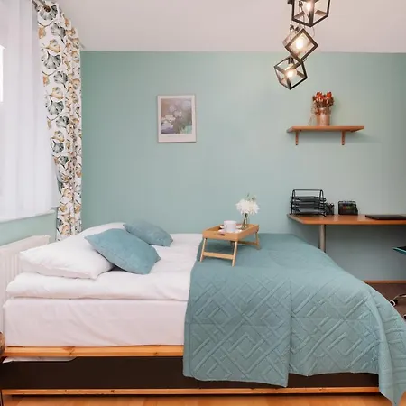 Subtle And Cosy With Furnished Balcony In By Renters
